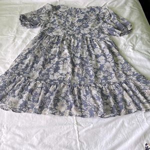 Lilac purple floral tier dress puff sleeves ruffle hem round neck